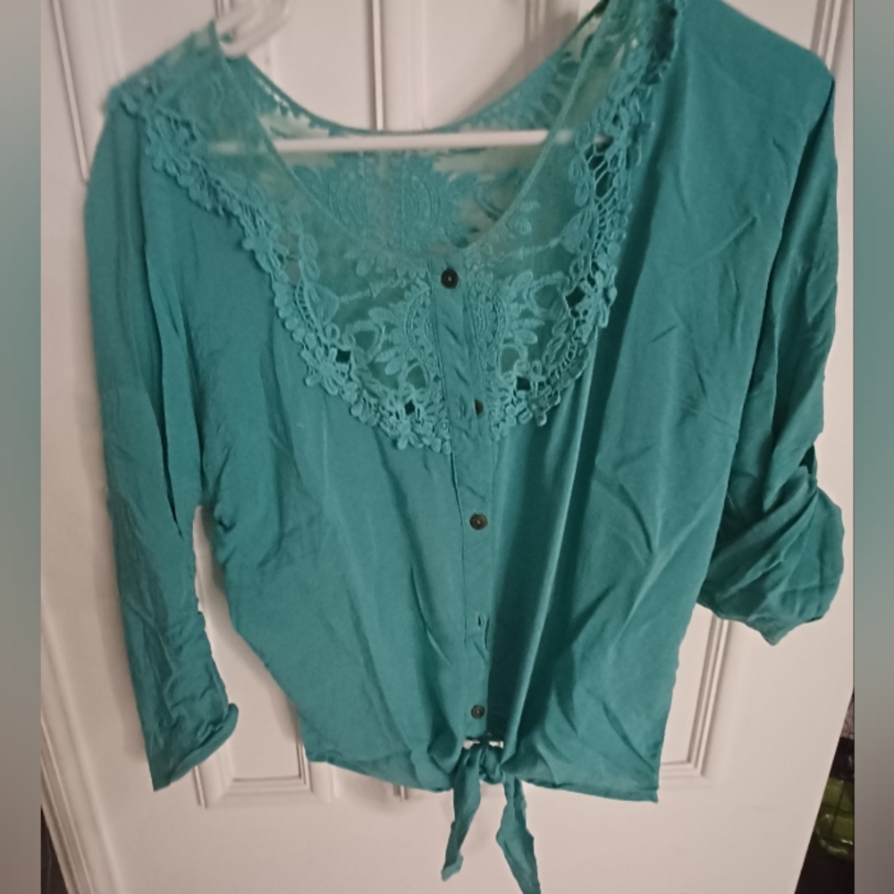 Charlotte Rouse Womens Medium Aqua Lace Embroidered Blouse Shirt